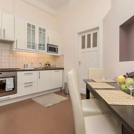 Corvina With Free Private Parking * Budapest