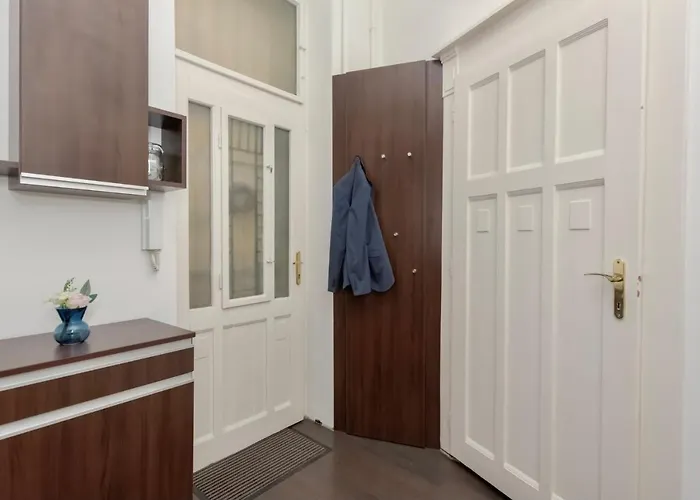 Apartment Corvina With Free Private Parking *