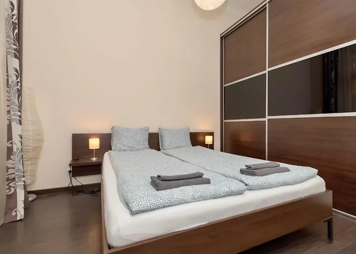 Apartment Corvina With Free Private Parking Budapest