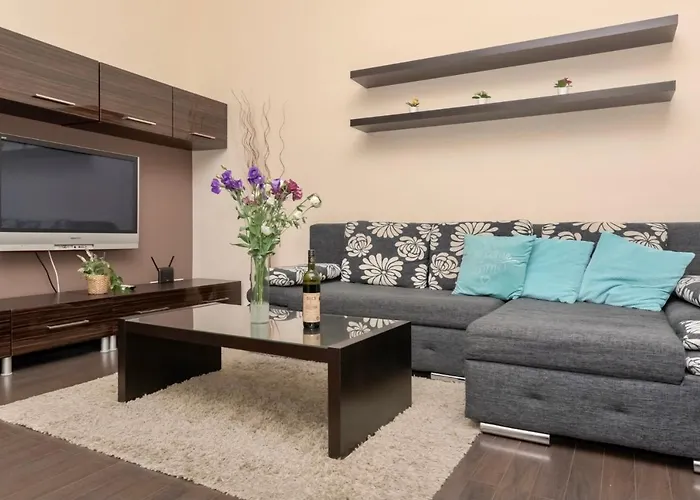 Corvina With Free Private Parking *